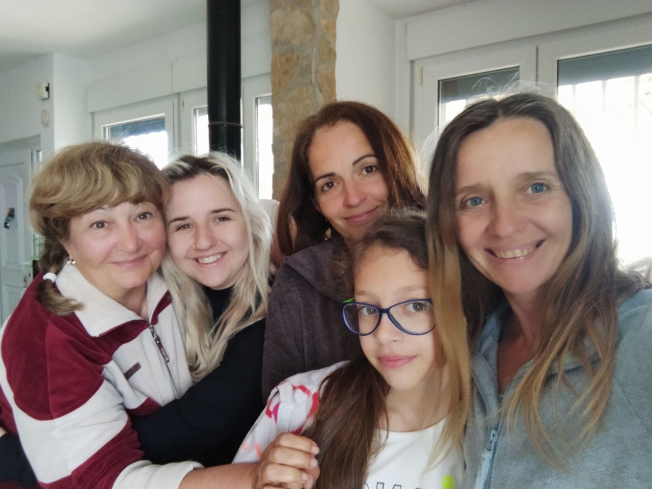 Oksana finally met with her mother, daughter, sister, and niece after fleeing from Mariupol