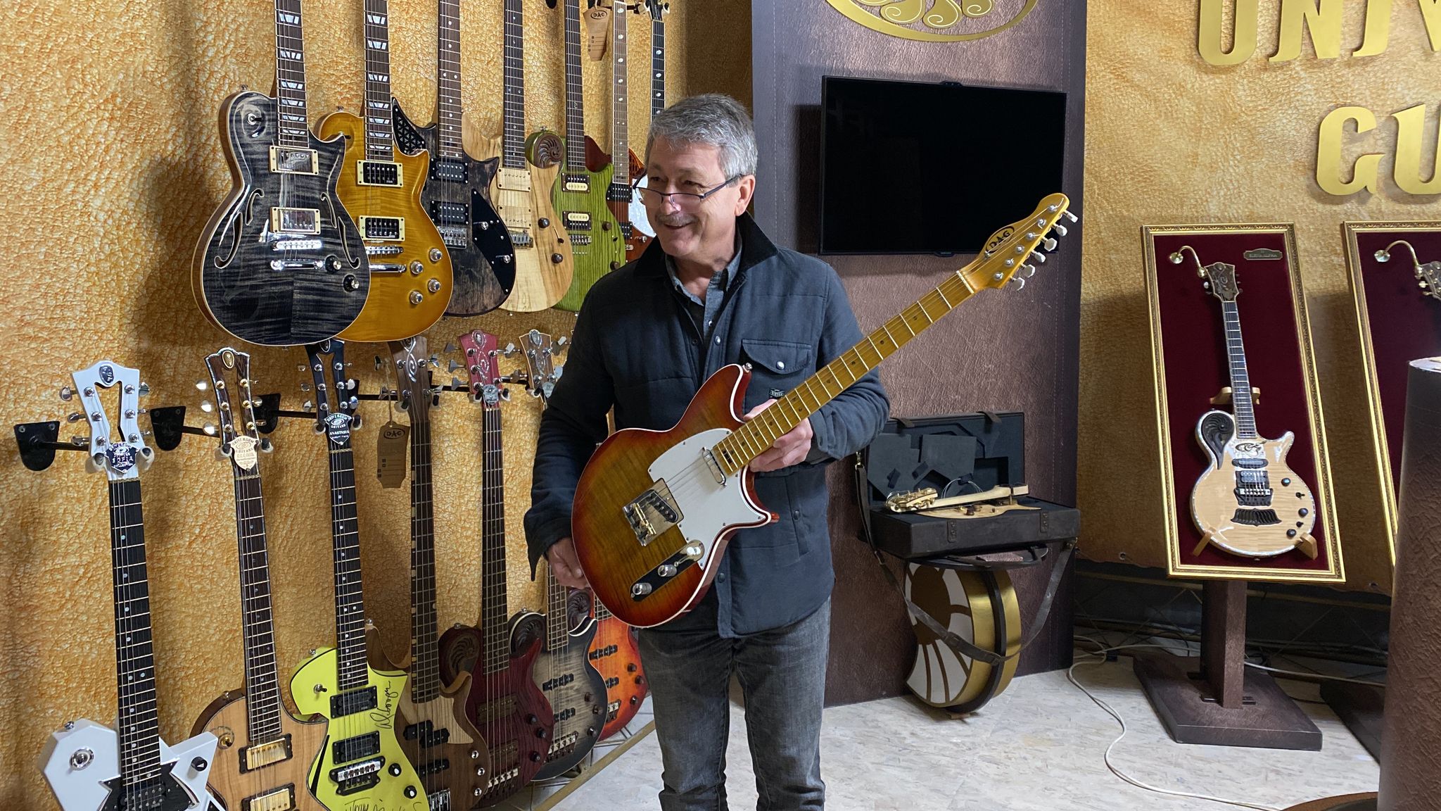 Ukrainian Guitars Win Fans among Musicians across the World UkraineWorld